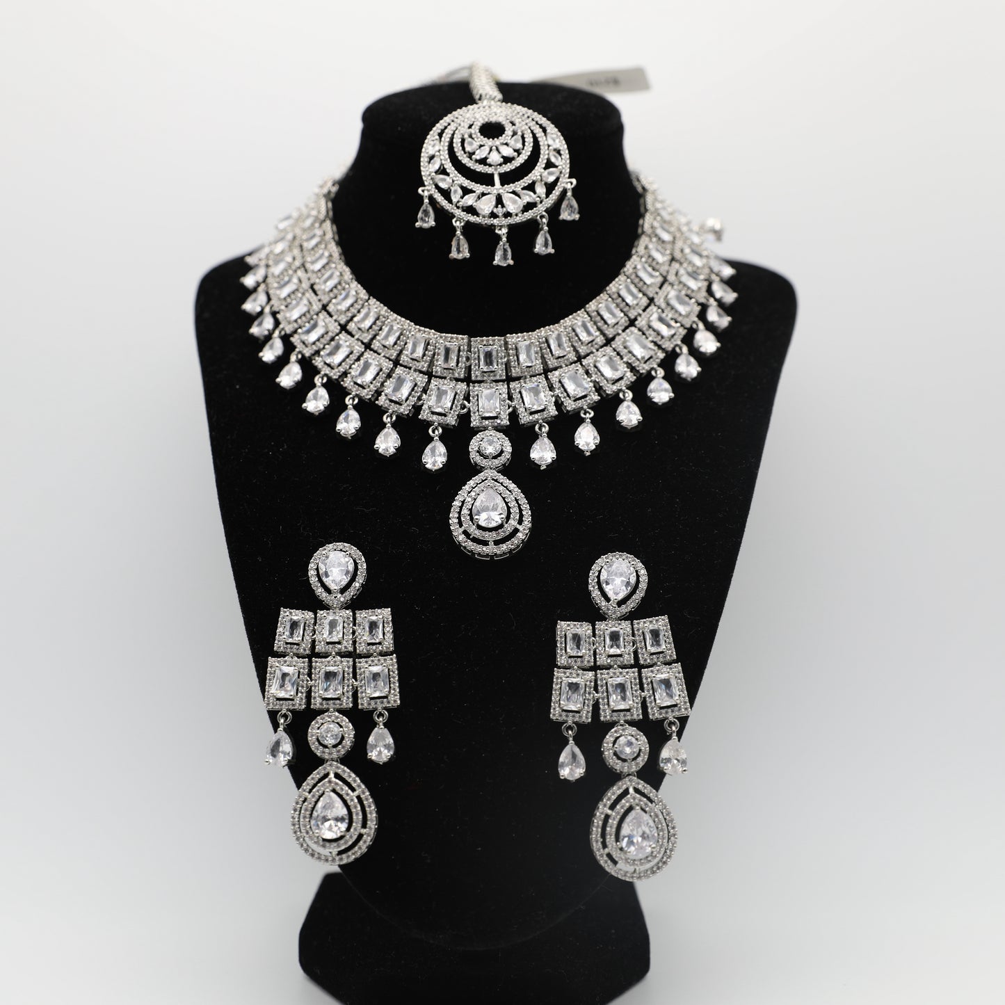 π American Diamond Full Set β Necklace + Earrings + Tikka π