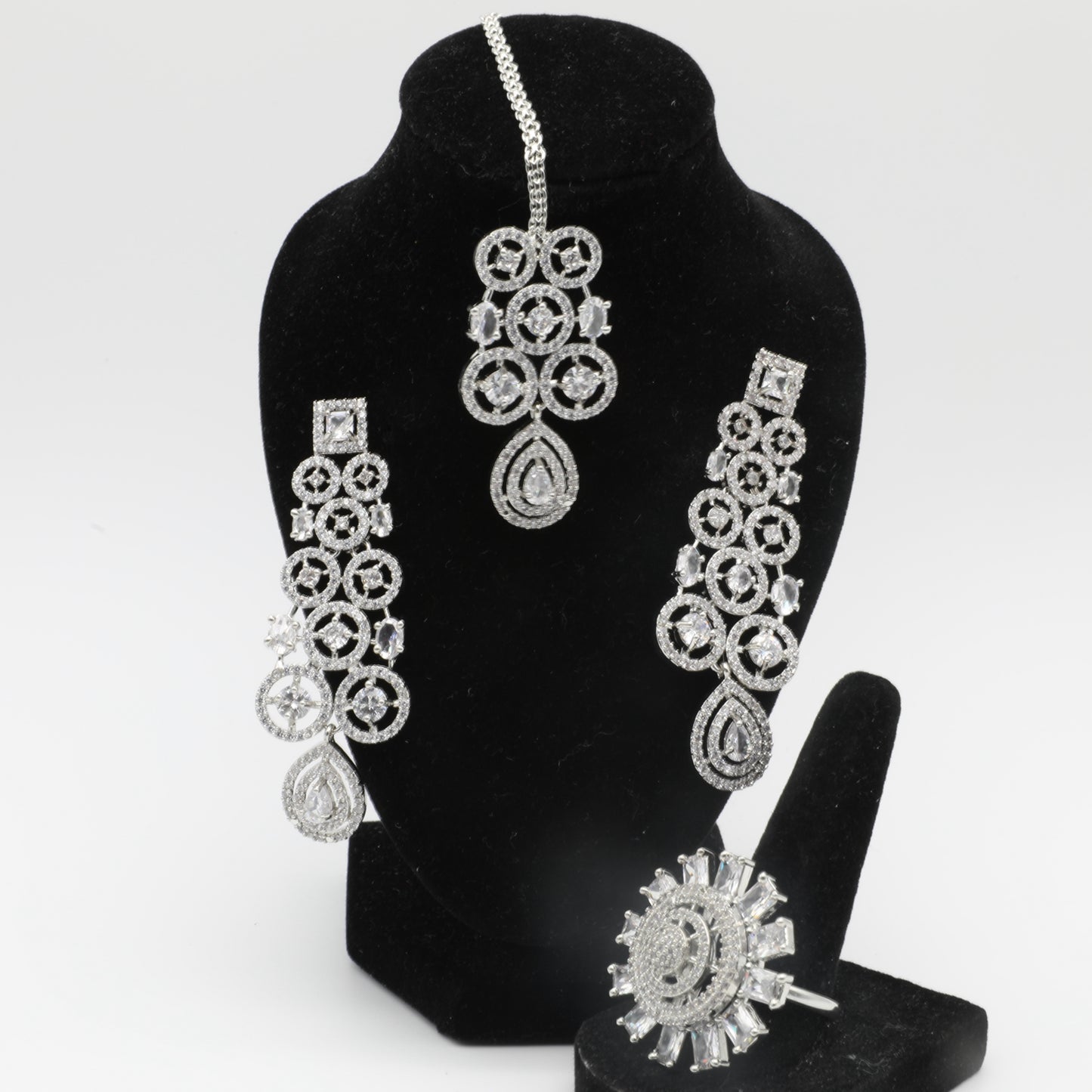 π White Bridal American Diamond Jewelry Set β Necklace, Earrings, Tikka & Ring β¨