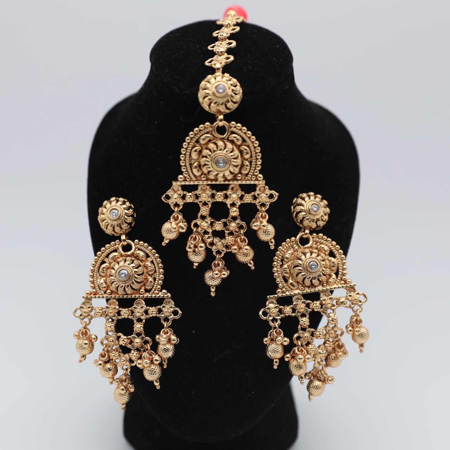 Gold-Plated Necklace Set with Tikka β Necklace, Earrings & Tikka