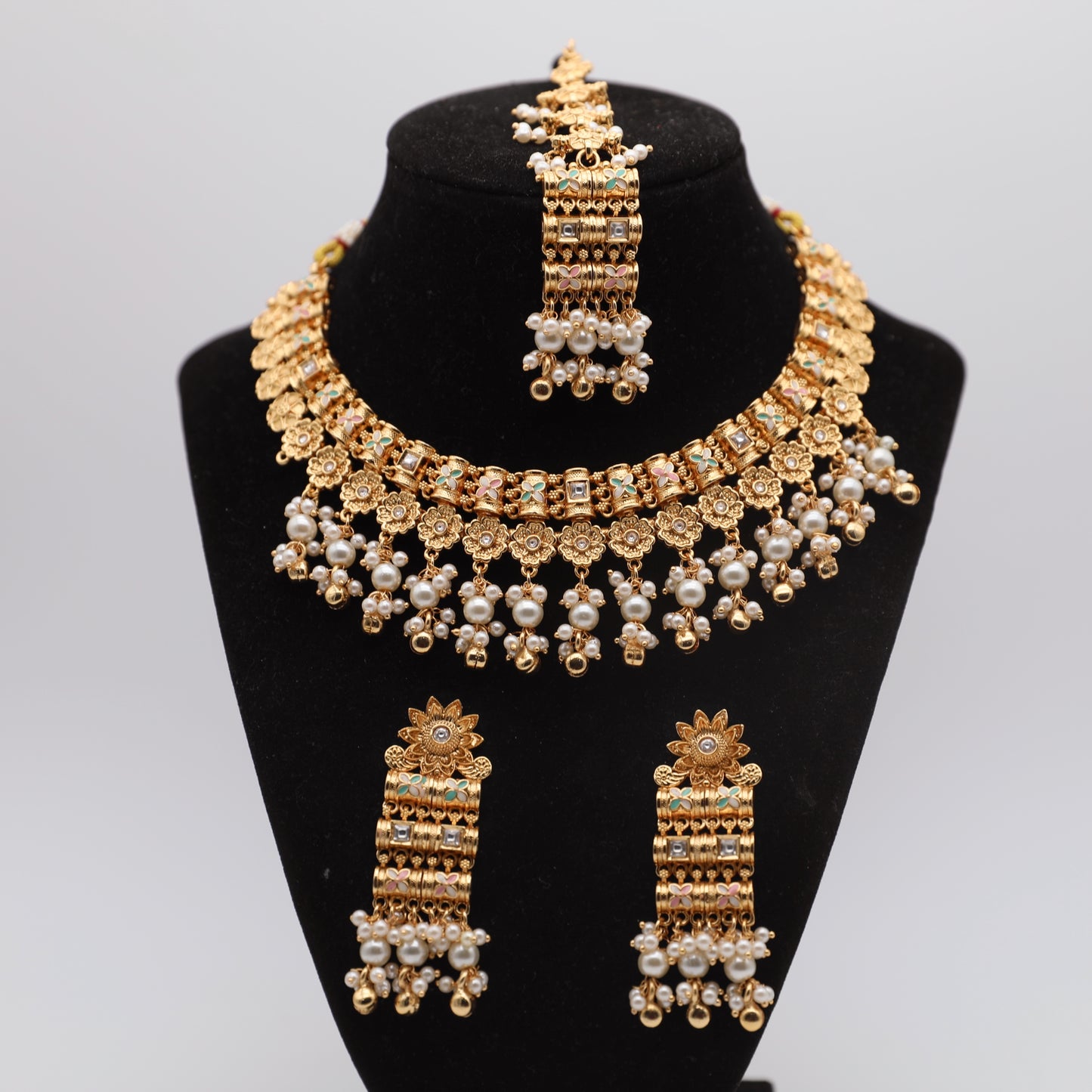 πΈ Gold-Plated Necklace Set β Pink & Mint Highlights + White Version β Necklace, Earrings & Tikka