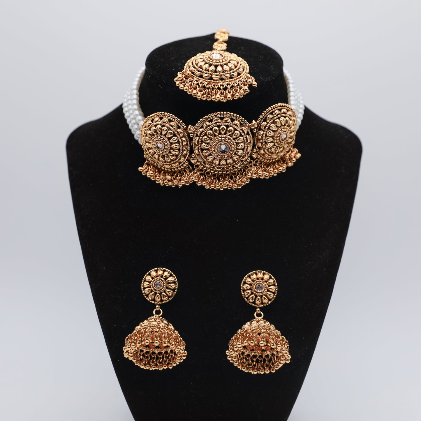 Gold Plated Set with White Beads – Pure Gold Finish 🪙🤍✨